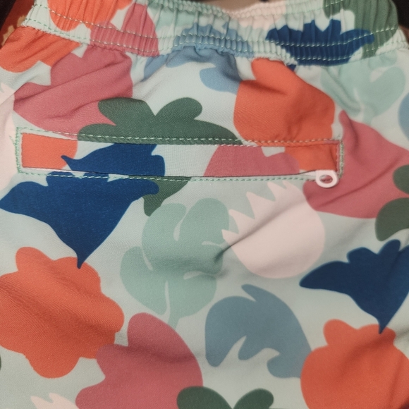 Bonobos Floral 5 Inch Swim Trunks Size Medium - Picture 5 of 5